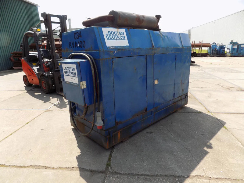 Bredenoord BRD 100 Kva Cummins 6BT - ערכת גנרטורים: תמונה 1 Bredenoord BRD 100 Kva Cummins 6BT - ערכת גנרטורים: תמונה 1