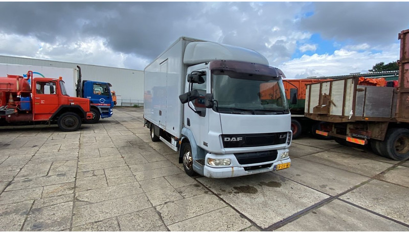 DAF LF 180 DAF LF 170/180 AE45BF - משאית תיבה: תמונה 2 DAF LF 180 DAF LF 170/180 AE45BF - משאית תיבה: תמונה 2