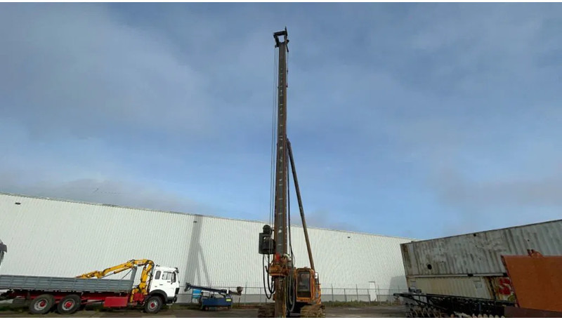 Hitachi EX200 LC Driller - אסדת קידוח: תמונה 3 Hitachi EX200 LC Driller - אסדת קידוח: תמונה 3