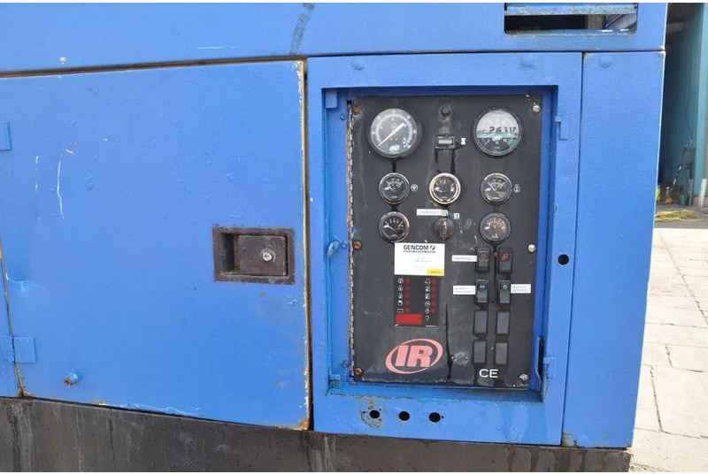 Ingersoll Rand Compressor 9270 of 9/270 Cummins ISL - אסדת קידוח: תמונה 3 Ingersoll Rand Compressor 9270 of 9/270 Cummins ISL - אסדת קידוח: תמונה 3