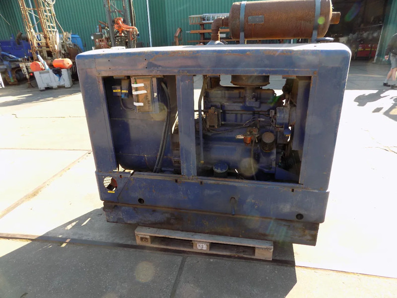 John Deere GENERATOR - ערכת גנרטורים: תמונה 1 John Deere GENERATOR - ערכת גנרטורים: תמונה 1