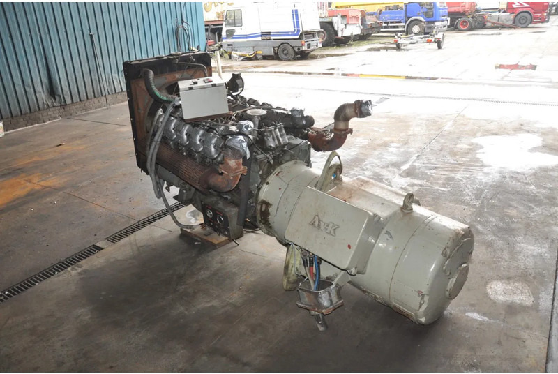 MAN D2530 ME AEG 190 Kva - ערכת גנרטורים: תמונה 2 MAN D2530 ME AEG 190 Kva - ערכת גנרטורים: תמונה 2