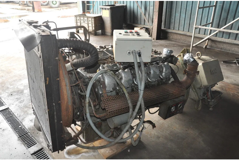 MAN D2530 ME AEG 190 Kva - ערכת גנרטורים: תמונה 3 MAN D2530 ME AEG 190 Kva - ערכת גנרטורים: תמונה 3