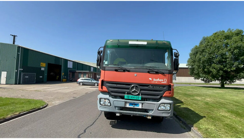 Mercedes-Benz Actros 4141 Mercedes 4141 8x4 full steel INOX tank - משאית ואקום: תמונה 3 Mercedes-Benz Actros 4141 Mercedes 4141 8x4 full steel INOX tank - משאית ואקום: תמונה 3