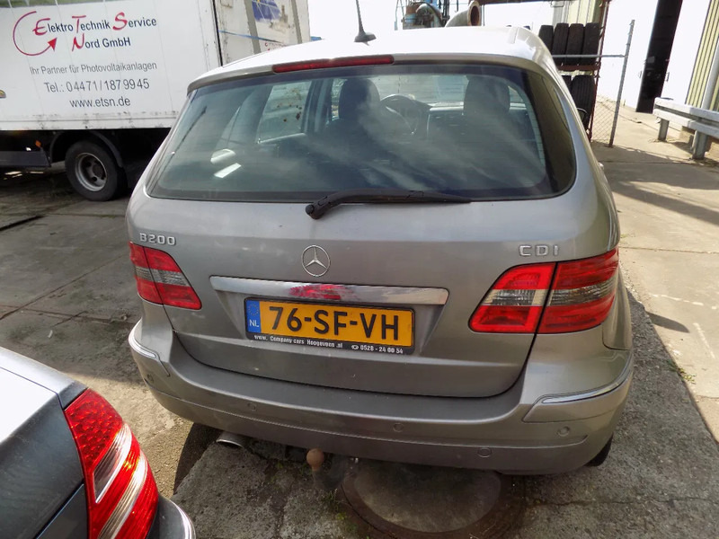Mercedes-Benz B-Klasse 200 CDI - מכונית: תמונה 5 Mercedes-Benz B-Klasse 200 CDI - מכונית: תמונה 5