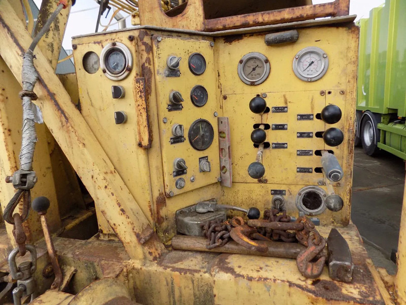 אסדת קידוח Mercedes-Benz U416 Unimog KNEBEL HY75: תמונה 16