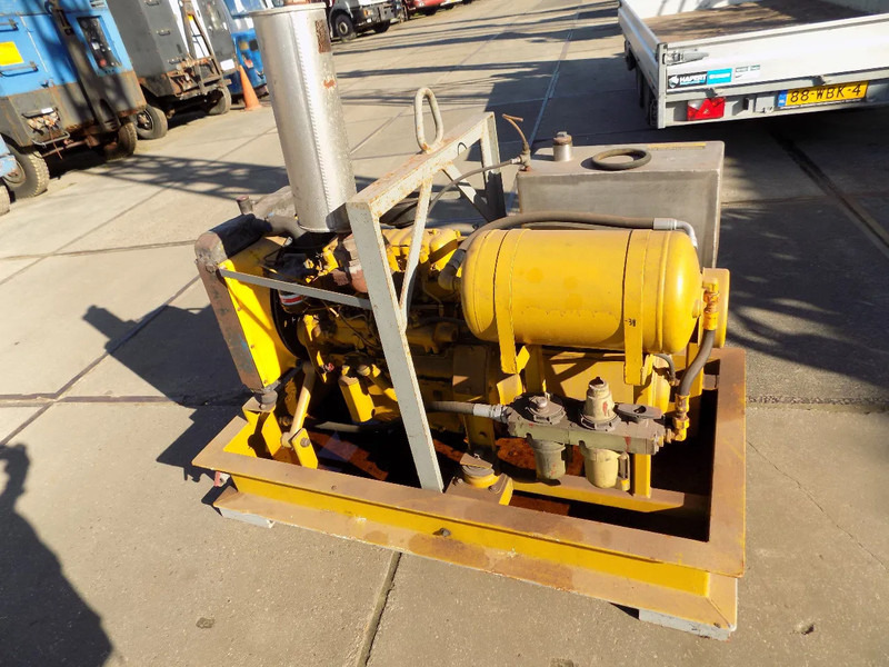 Perkins compressor - מדחס אוויר: תמונה 1 Perkins compressor - מדחס אוויר: תמונה 1