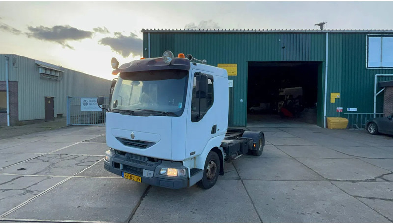 Renault Midlum Renault Midlum - יחידת טרקטור: תמונה 4 Renault Midlum Renault Midlum - יחידת טרקטור: תמונה 4