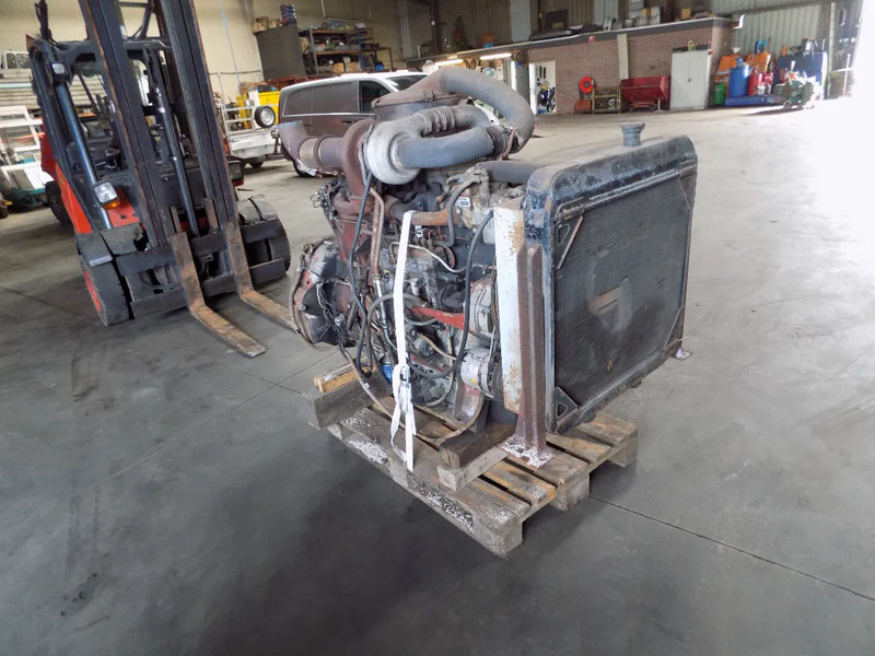 Scania DS11R40 - מנוע עבור משאית: תמונה 2 Scania DS11R40 - מנוע עבור משאית: תמונה 2