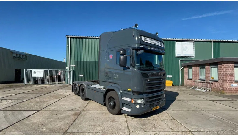 Scania R730 Clean Nordic Scania R730 trekker BLACK ON GREY - יחידת טרקטור: תמונה 1 Scania R730 Clean Nordic Scania R730 trekker BLACK ON GREY - יחידת טרקטור: תמונה 1