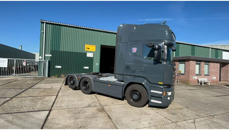 Scania R730 Clean Nordic Scania R730 trekker BLACK ON GREY - יחידת טרקטור: תמונה 5 Scania R730 Clean Nordic Scania R730 trekker BLACK ON GREY - יחידת טרקטור: תמונה 5