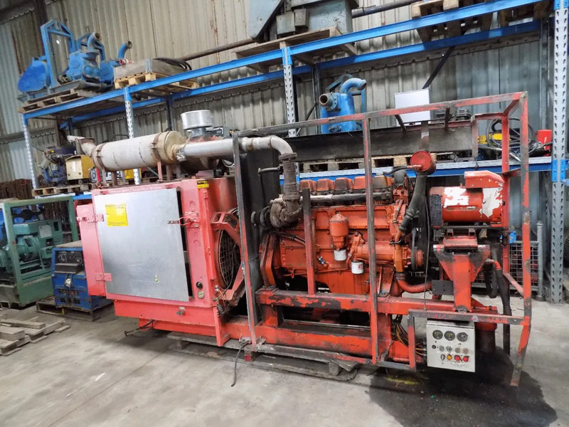 Scania compressor 20 bar scania compressor 20 bar met generator - מדחס אוויר: תמונה 2 Scania compressor 20 bar scania compressor 20 bar met generator - מדחס אוויר: תמונה 2