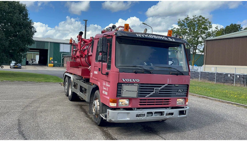 הַחכָּרָה Volvo FL 7 FL7 Vacuum toilet tanker 8000 liter Volvo FL 7 FL7 Vacuum toilet tanker 8000 liter: תמונה 6 הַחכָּרָה Volvo FL 7 FL7 Vacuum toilet tanker 8000 liter Volvo FL 7 FL7 Vacuum toilet tanker 8000 liter: תמונה 6