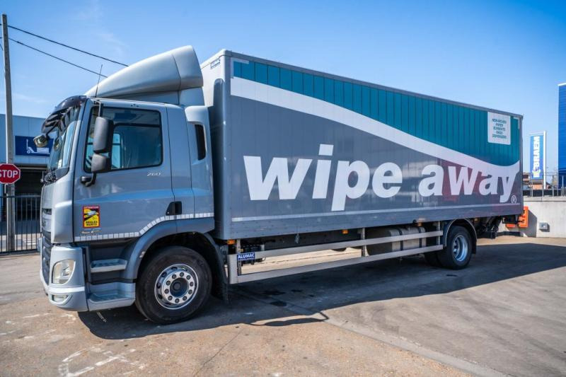 DAF CF 260 (19T) + DHOLLANDIA 2.5T. - משאית תיבה: תמונה 1 DAF CF 260 (19T) + DHOLLANDIA 2.5T. - משאית תיבה: תמונה 1