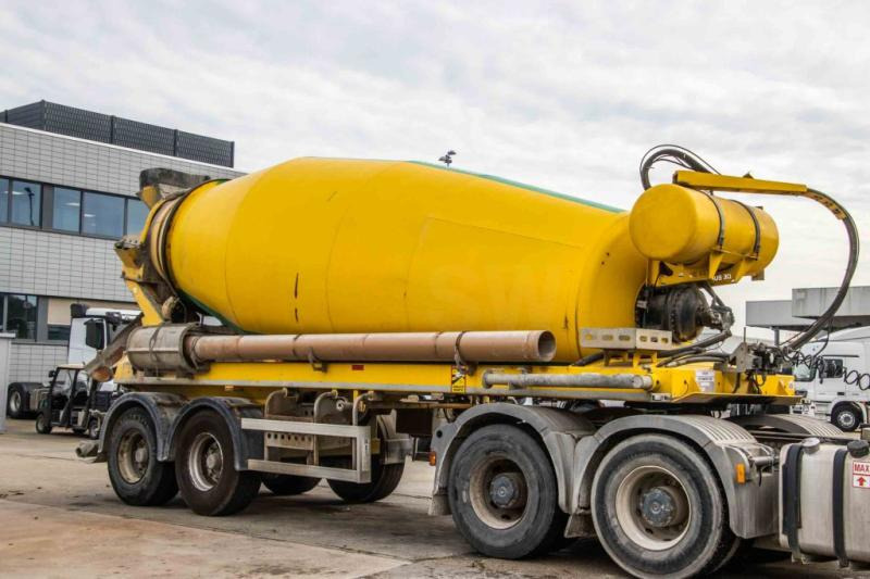 DE BUF BETON MIXER/MALAXEUR/MISCHER12M3 - מערבל בטון סמיטרליילר: תמונה 2 DE BUF BETON MIXER/MALAXEUR/MISCHER12M3 - מערבל בטון סמיטרליילר: תמונה 2