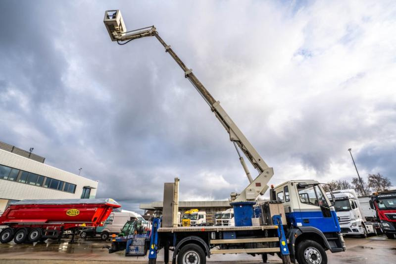 הַחכָּרָה Iveco 130E18 + COMET 165 TA Iveco 130E18 + COMET 165 TA: תמונה 7