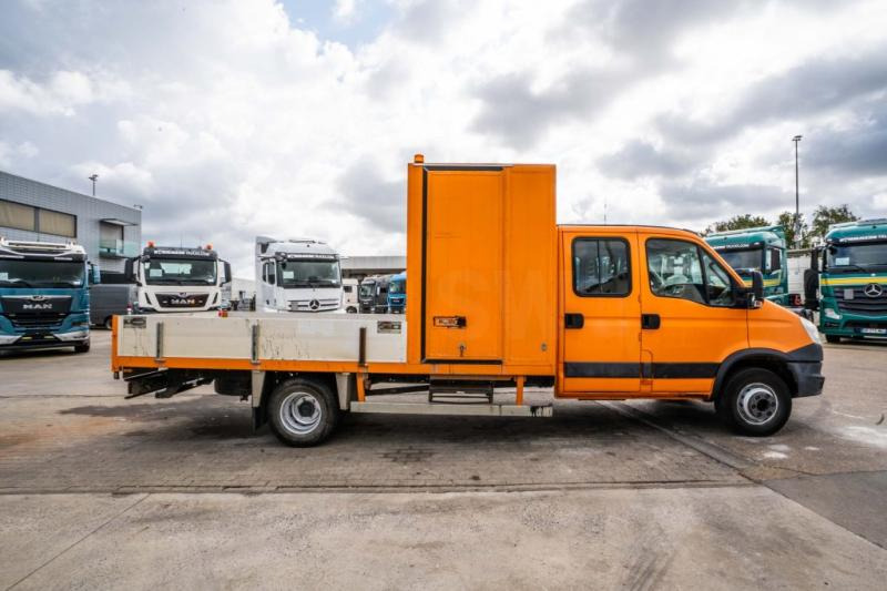 Iveco DAILY 70C17 - כלי רכב מסחרי במיטה שטוחה: תמונה 3 Iveco DAILY 70C17 - כלי רכב מסחרי במיטה שטוחה: תמונה 3