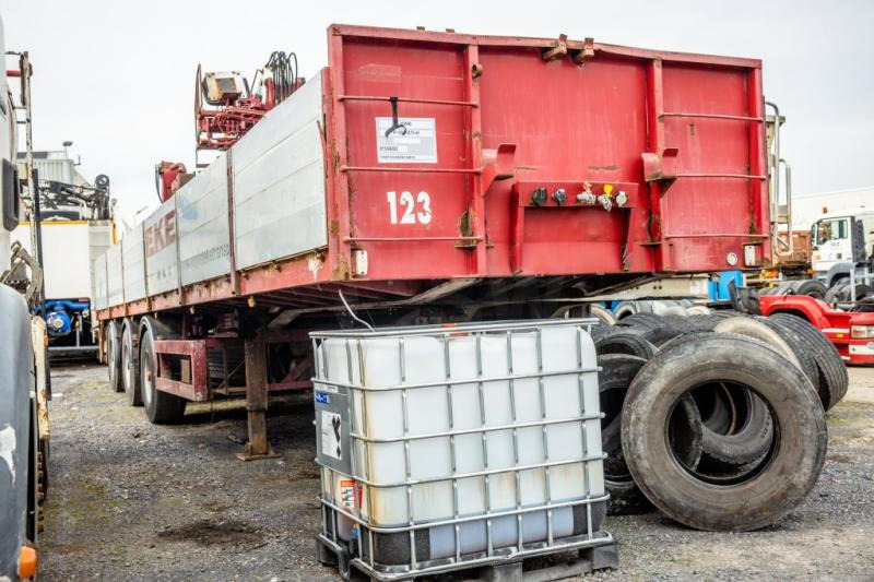 סמיטריילר Kwb KRAAN/CRANE/GRUE/KRAN - KENNIS 16 TON/M(3xhydr.): תמונה 6
