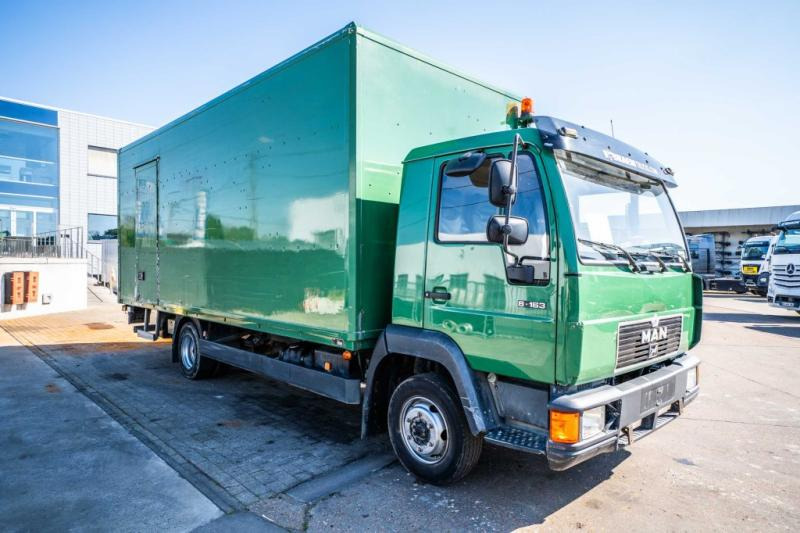 MAN 8.163 BB - משאית תיבה: תמונה 2 MAN 8.163 BB - משאית תיבה: תמונה 2