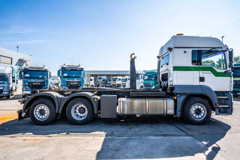 MAN TGA 26.430 LL - משאית הרמת וו: תמונה 3 MAN TGA 26.430 LL - משאית הרמת וו: תמונה 3