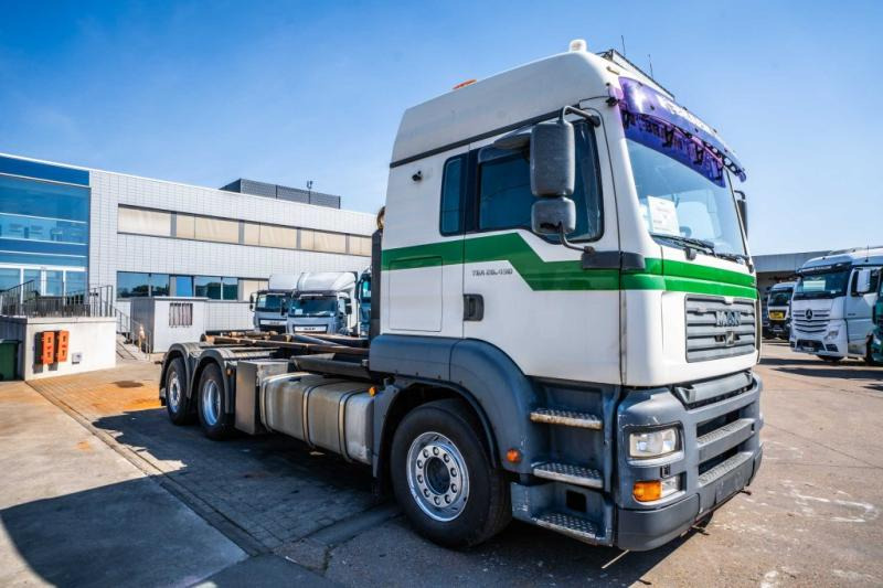MAN TGA 26.430 LL - משאית הרמת וו: תמונה 2 MAN TGA 26.430 LL - משאית הרמת וו: תמונה 2