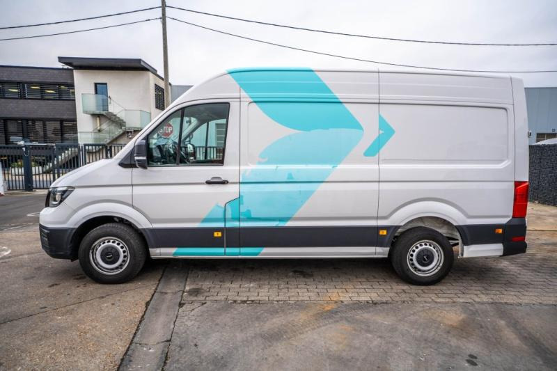 MAN TGE 3.140 - כלי רכב מסחרי עם לוח: תמונה 3 MAN TGE 3.140 - כלי רכב מסחרי עם לוח: תמונה 3