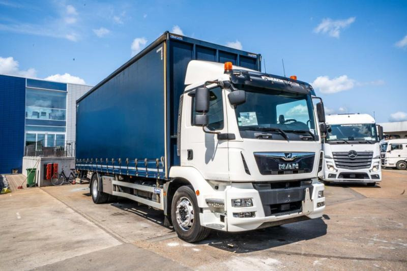 MAN TGM 18.290 BL+DHOLLANDIA 2.5T. - משאית וילונות צד: תמונה 2 MAN TGM 18.290 BL+DHOLLANDIA 2.5T. - משאית וילונות צד: תמונה 2