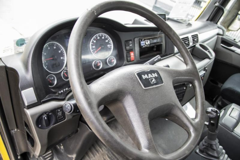 משאית מערבלת בטון MAN TGS 18.360 BLS 4X4 + SEMI MIXER 10M3: תמונה 6 משאית מערבלת בטון MAN TGS 18.360 BLS 4X4 + SEMI MIXER 10M3: תמונה 6