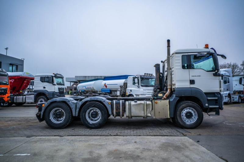 MAN TGS 33.440 BLS - MANUAL - BIG AXLES - יחידת טרקטור: תמונה 3 MAN TGS 33.440 BLS - MANUAL - BIG AXLES - יחידת טרקטור: תמונה 3