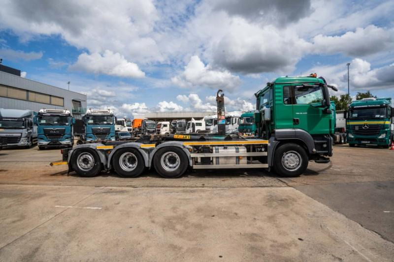 MAN TGS 35.440 BL 8x4-4 - משאית הרמת וו: תמונה 3 MAN TGS 35.440 BL 8x4-4 - משאית הרמת וו: תמונה 3