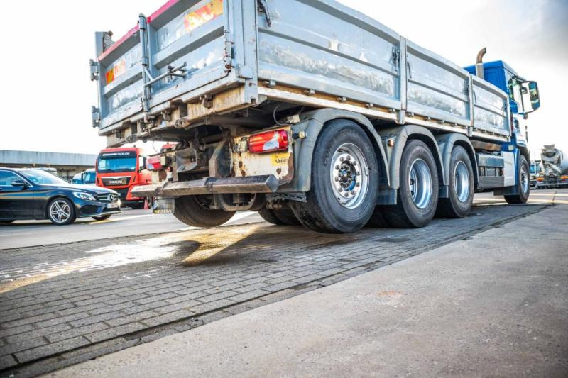 מזהיר MAN TGS 35.440 BL 8x4-4: תמונה 10