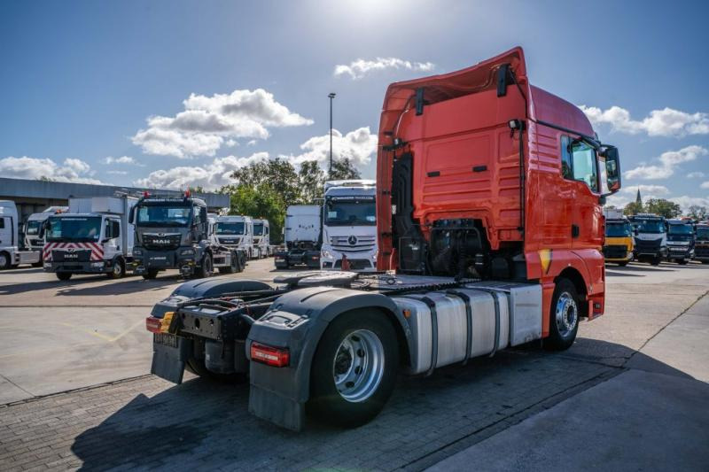 MAN TGX 18.470 XLX BLS+KIPHYDR. - יחידת טרקטור: תמונה 4 MAN TGX 18.470 XLX BLS+KIPHYDR. - יחידת טרקטור: תמונה 4