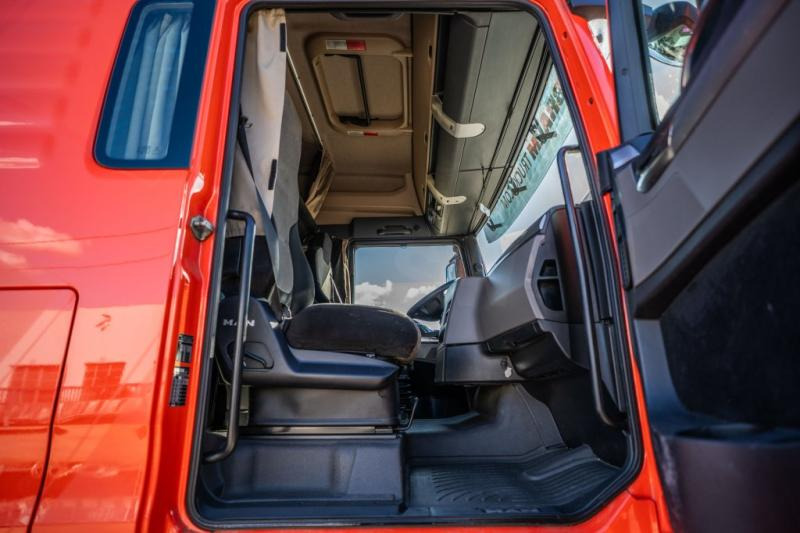 יחידת טרקטור MAN TGX 18.470 XLX BLS+KIPHYDR.: תמונה 9 יחידת טרקטור MAN TGX 18.470 XLX BLS+KIPHYDR.: תמונה 9