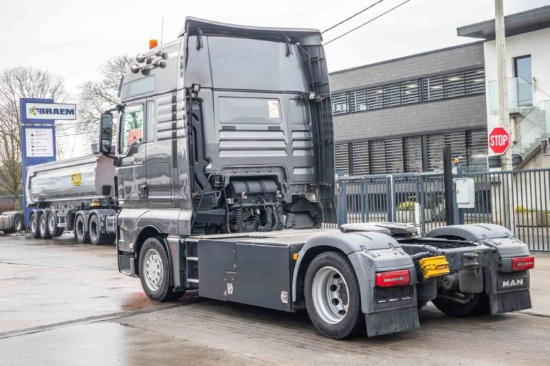 MAN TGX 18.560 XXL LLS+ INTARDER - יחידת טרקטור: תמונה 4 MAN TGX 18.560 XXL LLS+ INTARDER - יחידת טרקטור: תמונה 4
