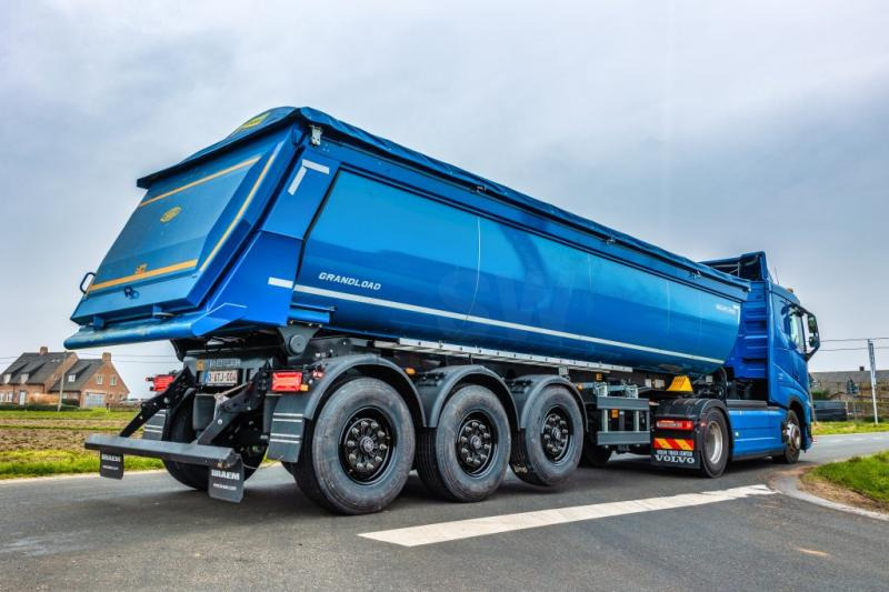 Meiller GEISOLEERDE KIPPER - 28M3 - סמיטריילר עם מזהיר: תמונה 3 Meiller GEISOLEERDE KIPPER - 28M3 - סמיטריילר עם מזהיר: תמונה 3