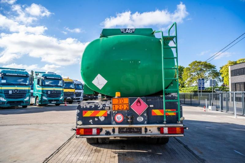 Mercedes ACTROS 1836 - LAG 13 600 LITER - משאית מכל: תמונה 4 Mercedes ACTROS 1836 - LAG 13 600 LITER - משאית מכל: תמונה 4