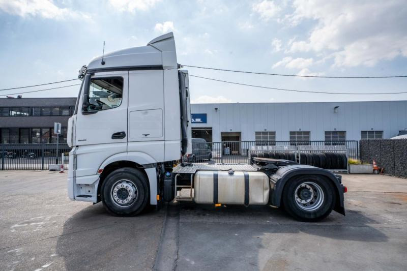 יחידת טרקטור Mercedes ACTROS 1845 LS: תמונה 6