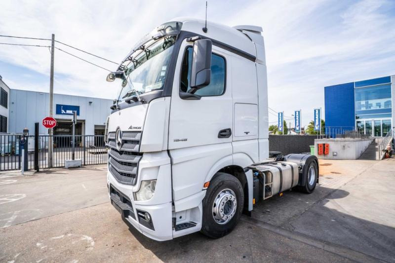 Mercedes ACTROS 1845 LS - יחידת טרקטור: תמונה 1 Mercedes ACTROS 1845 LS - יחידת טרקטור: תמונה 1