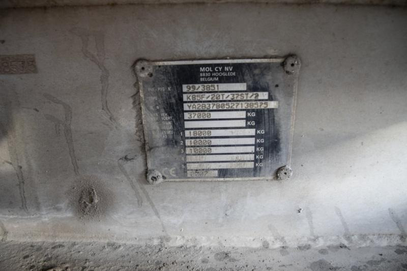 סמיטריילר עם מזהיר Mol K85F/20T/37ST/2: תמונה 6