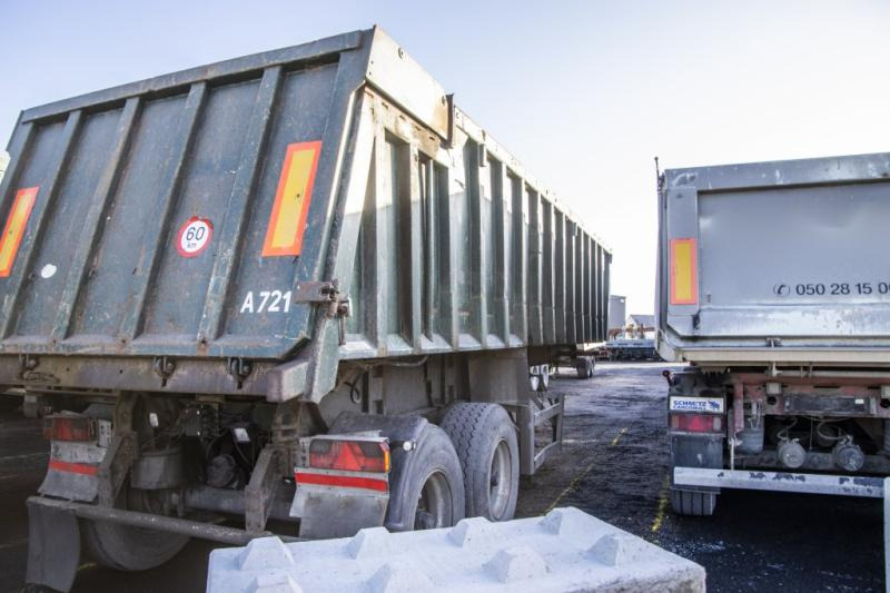 Mol K85F/20T/37ST- HYDR. DOOR - סמיטריילר עם מזהיר: תמונה 4 Mol K85F/20T/37ST- HYDR. DOOR - סמיטריילר עם מזהיר: תמונה 4