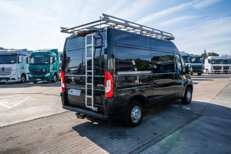 Peugeot BOXER 2.2 HDI - כלי רכב מסחרי עם לוח: תמונה 5 Peugeot BOXER 2.2 HDI - כלי רכב מסחרי עם לוח: תמונה 5