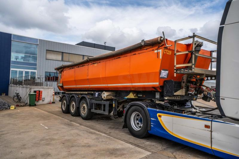 Schmitz SGF-S3-GEISOLEERDE KIPPER-27m3 - סמיטריילר עם מזהיר: תמונה 2 Schmitz SGF-S3-GEISOLEERDE KIPPER-27m3 - סמיטריילר עם מזהיר: תמונה 2