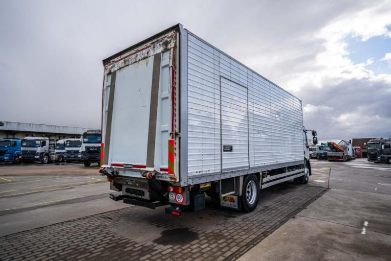 Volvo FL 260 (19t) +DHOLLANDIA 2T. - משאית תיבה: תמונה 4 Volvo FL 260 (19t) +DHOLLANDIA 2T. - משאית תיבה: תמונה 4