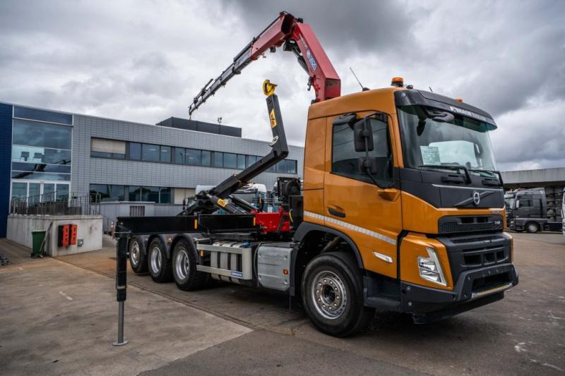 Volvo FMX 430-8x4+HMF 2820/6xhydr. - משאית הרמת וו, משאית מנוף: תמונה 2 Volvo FMX 430-8x4+HMF 2820/6xhydr. - משאית הרמת וו, משאית מנוף: תמונה 2