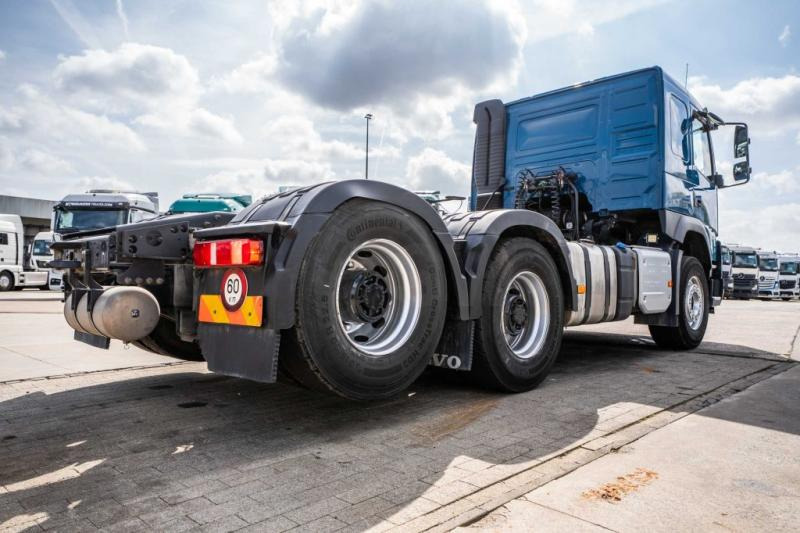 יחידת טרקטור Volvo FMX 460: תמונה 8