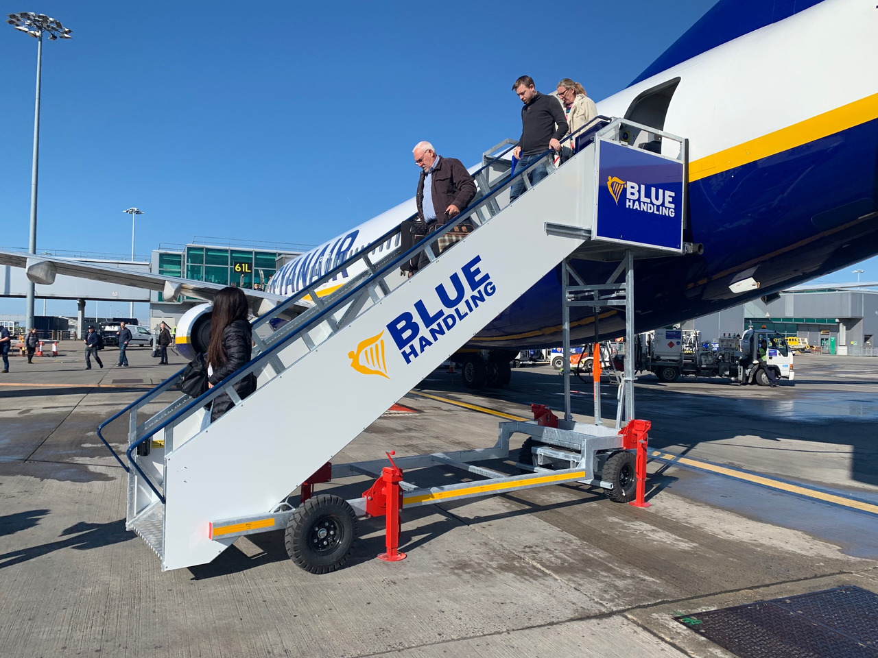 ARS-1 B737 Towable Passenger Stairs - מדרגות נוסעים: תמונה 1 ARS-1 B737 Towable Passenger Stairs - מדרגות נוסעים: תמונה 1