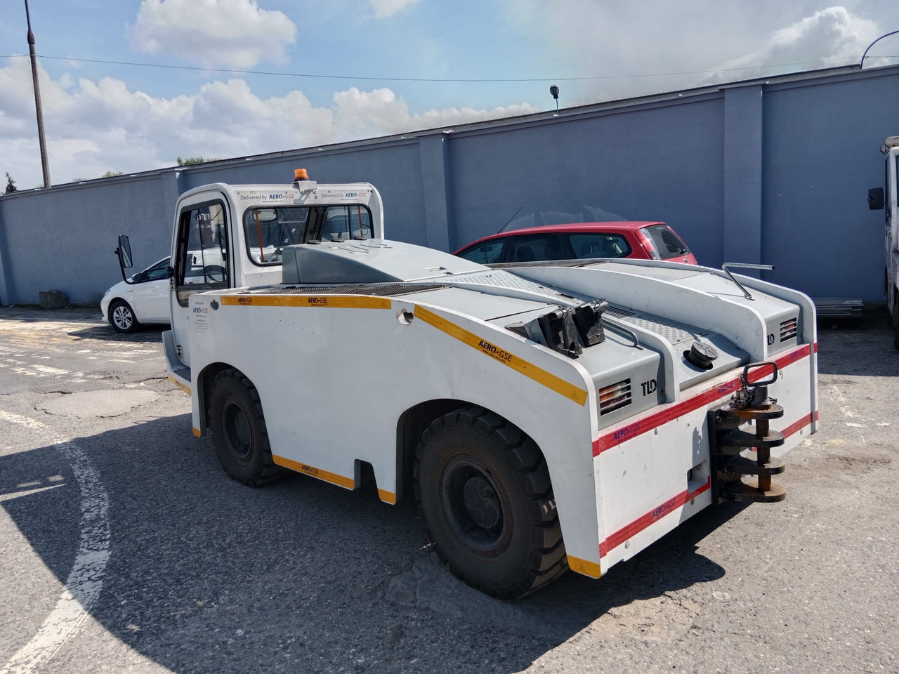 TLD TMX150 - טרקטור דחיפה לאחור: תמונה 2 TLD TMX150 - טרקטור דחיפה לאחור: תמונה 2