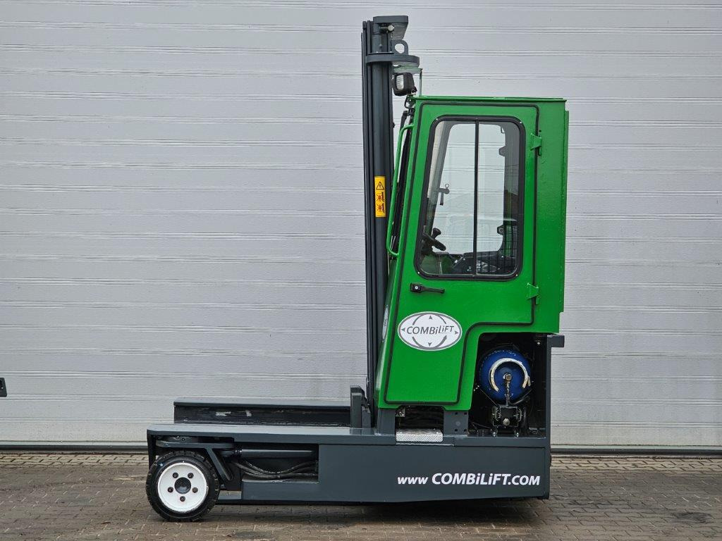 Combilift C3000 - משאית הגעה ב-4 דרכים: תמונה 5 Combilift C3000 - משאית הגעה ב-4 דרכים: תמונה 5