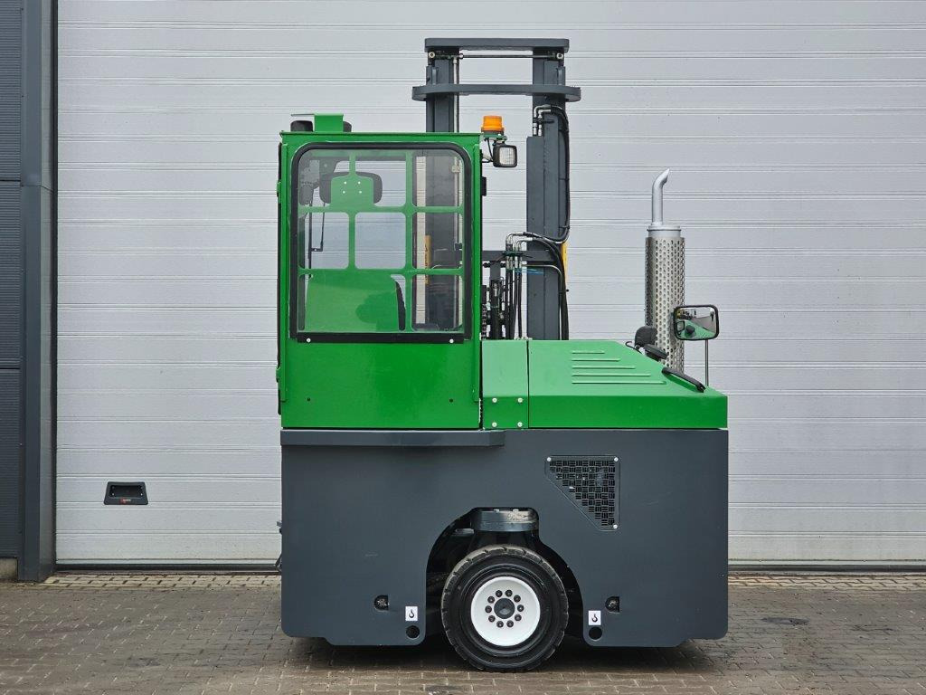 Combilift C3000 - משאית הגעה ב-4 דרכים: תמונה 4 Combilift C3000 - משאית הגעה ב-4 דרכים: תמונה 4