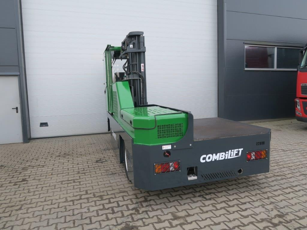 Combilift C5000FSL - TRIPLEX - מעמיס צד: תמונה 4 Combilift C5000FSL - TRIPLEX - מעמיס צד: תמונה 4